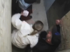 В Краснодаре оборвался трос лифта с людьми