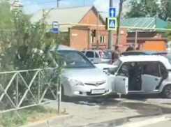 Три человека пострадали в результате ДТП в Краснодаре