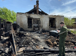 Семья из трёх человек погибла в пожаре в посёлке под Краснодаром