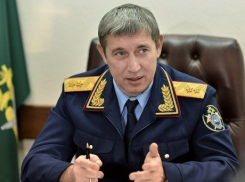  Глава кубанского следкома поручил разобраться с мужчиной, избившим мальчика 