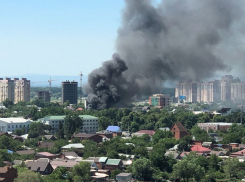 Автомойка горит под Краснодаром