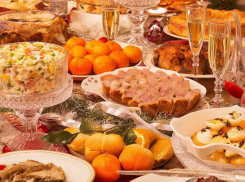 «Не надо готовить тазиками»: нутрициолог из Краснодара о том, как не наесть лишние кило за Новый год