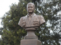 Памятник сбитому в Сирии летчику появился на Кубани