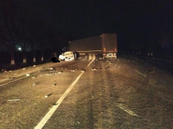 В Краснодаром крае в ДТП с грузовиком погиб 25-летний водитель легковушки