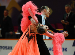 Что делать, если ребенок не может усидеть на месте при звуках музыки?