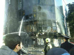 В Сочи при пожаре в торговом центре «Ника» пострадали семь человек