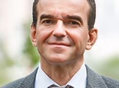 Губернатор Кубани попросил не наказывать работников аэропорта 