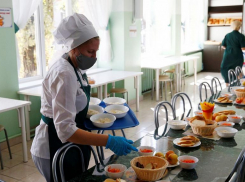 На Кубани будет работать группа по бесплатному горячему питанию в школах