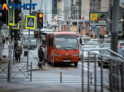 В Краснодаре 11 декабря повысили стоимость проезда на шести маршрутах автобусов