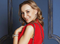 В чем встречать Новый год, рассказала стилист-имиджмейкер 