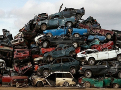 В Краснодаре мужчина украл старые автомобильные кузовы 