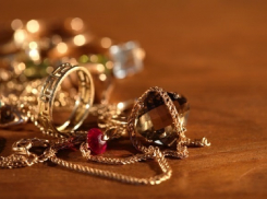 Жительница Кубани пустила в квартиру новую знакомую, которая ее «обчистила»