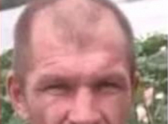 На Кубани без вести пропал мужчина с татуировками
