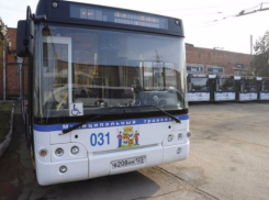Стоимость проезда в муниципальных пригородных автобусах Краснодара вырастет до 35 рублей