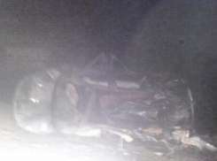 Машину по всей дороге кусками разнесло, - очевидцы о страшном ДТП на Кубани