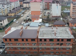 Администрация Краснодара хочет снести долгострой и оставить семьи с детьми на улице