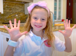 Like Nastya: 7-летняя звезда YouTube из Краснодара вошла в топ самых высокооплачиваемых блогеров в мире