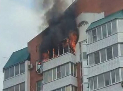 На улице Сормовской в Краснодаре сгорела квартира на девятом этаже