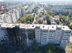 Жильцам пострадавшего дома в Ейске начали выплачивать по десять тысяч рублей