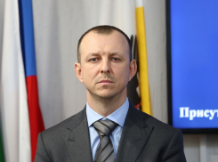 Коммунист обвинил чиновника мэрии Краснодара в пропаганде бандитизма