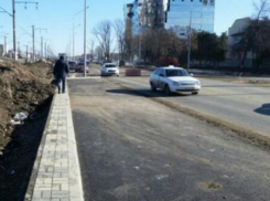 «Канатоходцы и горные козлы»: жители практикуются в остроумии, глядя на благоустройство Краснодара