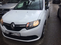 В Сочи молодая женщина не успела притормозить перед выскочившим на дорогу подростком