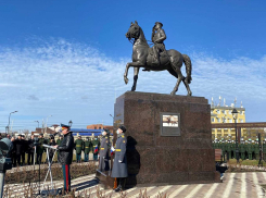 В Краснодарском высшем военном училище открыли памятник генералу Штеменко