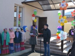 «Нам песня строить и жить помогает»: на Кубани школе искусств построили новое здание