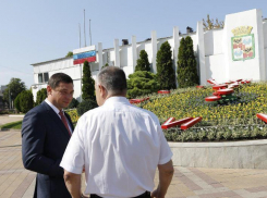 В честь Дня города в Краснодаре запустили цветочные часы