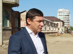Даже мэру смешно: Первышов пошутил про состояние улицы в Краснодаре
