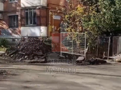 Аварийная ситуация затянулась: замерзшие краснодарцы возмутились долгим ремонтным работам