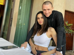 Жена футболиста Мамаева проиграла роскошную квартиру экс-супругу 