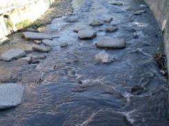 «Опять 25»: Сочинская Псахе снова воняет на всю округу