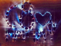 В Новороссийске 70 машин поздравили женщин с 8 марта