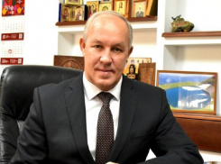 Аферисты использовали имя главы Мостовского района Сергея Ласунова