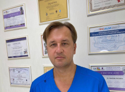 Известный в Краснодаре онколог отмечает свой день рождения.