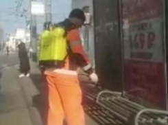 «Всего четыре таблетки хлора на весь Краснодар», - рабочие мусороуборочной компании о дезинфекции города