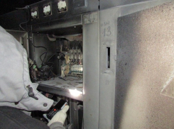  В Краснодаре произошел пожар на подстанции: тысячи человек без света и тепла 