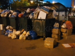 В Краснодаре «вонючая» ситуация не даёт покоя жителям ЖК «Спортивная деревня» 