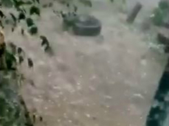 На Кубани прошел дождь с крупным градом: спецслужбы перешли в режим повышенной готовности