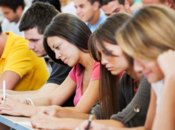 Студентка обвинила преподавателей краснодарского колледжа в высокомерии