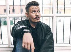 «Не должны лететь и коктейли Молотова в полицейских», - рэпер PLC о массовых протестах в Белоруссии