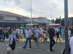 В аэропорту Краснодара эвакуировали людей из-за сообщения о минировании