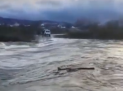 В нескольких районах Кубани поднялся уровень воды в реках