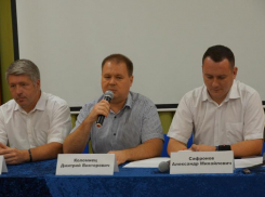 Депутат Гордумы Краснодара Дмитрий Коломиец рассказал, как решаются вопросы с потопами в городе и частыми отключениями света