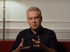 «Нам важен был взгляд со стороны»: шоумен Сергей Светлаков и его краснодарская жена посещали психолога вместе с детьми