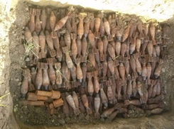 Пенсионер из Крымского района сдал более 360 мин времен войны