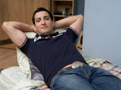 «Сочинские армяне из-за вседозволенности стали циничнее и менее интеллигентны, чем абхазские», - актер сериала «Универ»