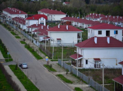 Сочинские власти просят не покупать олимпийские коттеджи у риэлторов