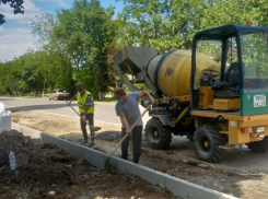 «Страхи жителей абсолютно безосновательны», - глава Лабинска Александр Курганов о реконструкции аллеи